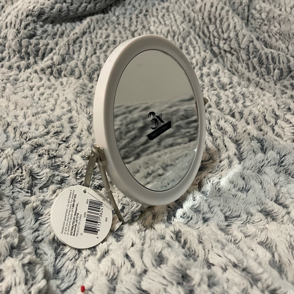 Brand new makeup desk mirror